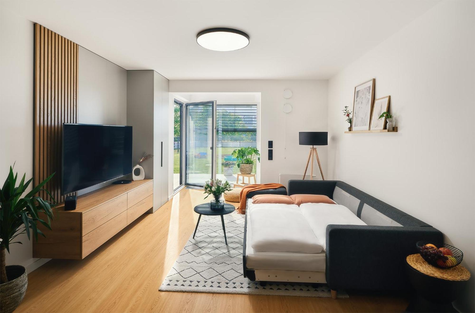 Beta Home - Garage, Air Condition, Garden, At Metro プラハ エクステリア 写真