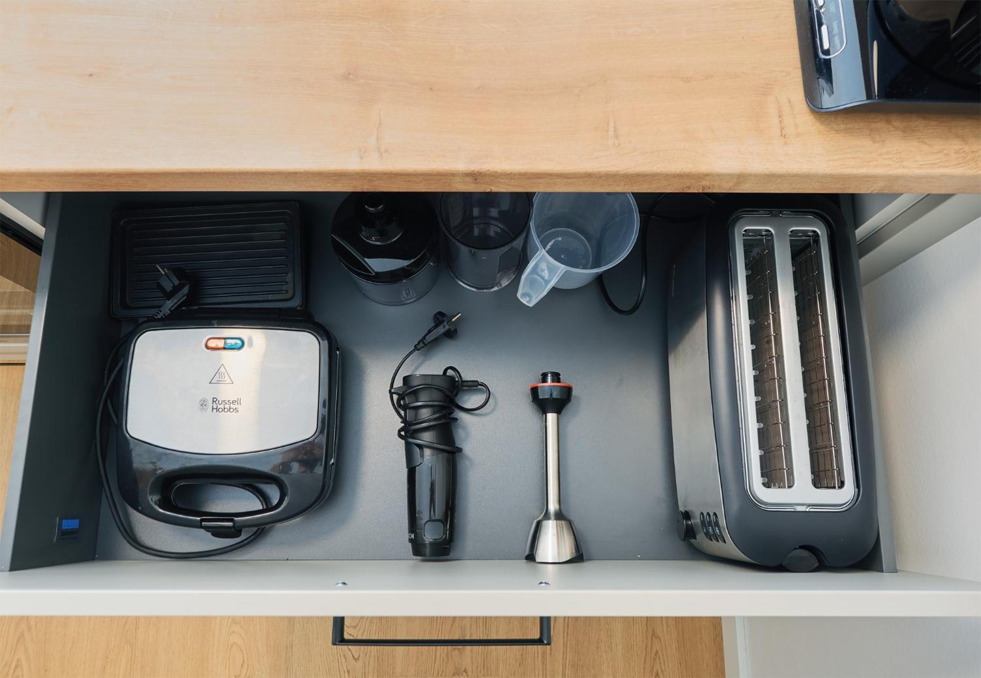 Beta Home - Garage, Air Condition, Garden, At Metro プラハ エクステリア 写真